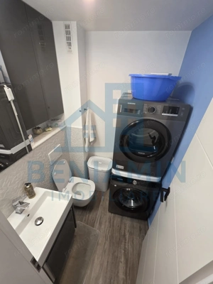 Trei camere decomandat ultra-renovat 2 bai Mcdonalds etaj 2 - imagine 12