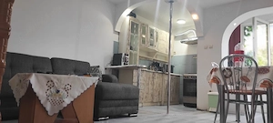 Închiriere Garsonieră Spațioasă (33 mp)   Parter, Zonă Liniștită (Complet Utilată + Internet & Cablu - imagine 3