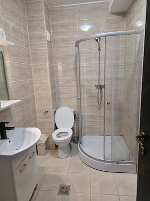 Vanzari apartamente in Mamaia zona Cluburi - imagine 9