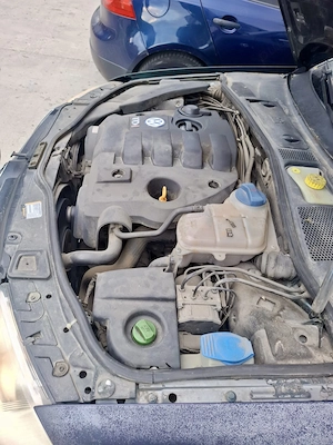 Vând Volkswagen Passat B5 - imagine 2