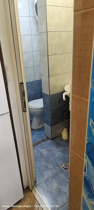 Vând afacere. Firmă plus spațiu comercial în Piața Dacia Brașov