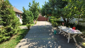 Casa individuala. Teren 2373 mp. Sacalaz - imagine 3