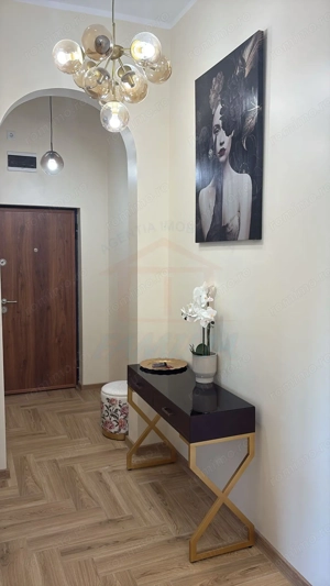 De închiriat apartament 2 camere, Centru, 550 euro - imagine 6