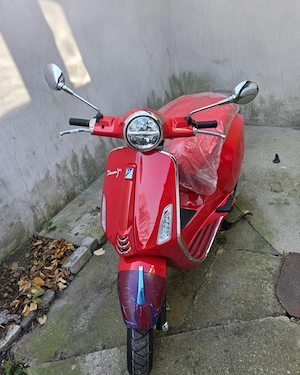 Vespa Primavera 125 2025 , NOU - 0 km, euro 5+, editie RED - imagine 2
