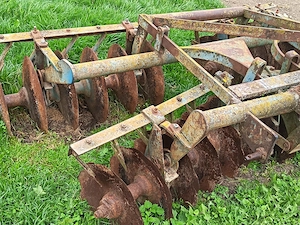 VAND Disc- 2200 lei - disc pe tiranți  - imagine 3