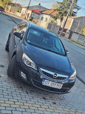 Opel Astra sport tourer  - imagine 5