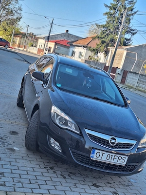 Opel Astra sport tourer 