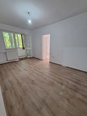 !!!! 2camere Piata Doina ..et 3... amenajat nou