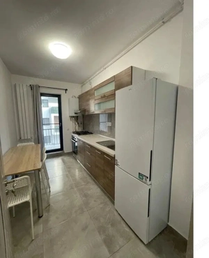 De închiriat 3 camere decomandat, mobilat modern, bloc nou 2024 - imagine 6