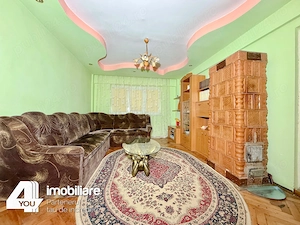 Apartament 3 camere în Ineu central ,spatios 93 mp,situat la parter  - imagine 6