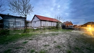 Doua case, spatiu comercial, casa tip pensiune Goicea Dolj  - imagine 18