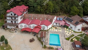 Pensiune turistica cu restaurant si 33 camere in Rasinari Sibiu