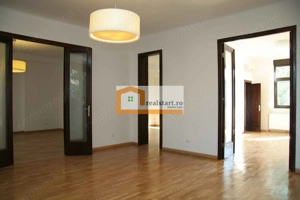 Polona - Pta Romana, Exclusivist, Metrou Pta Romana la 600m distanta - imagine 15