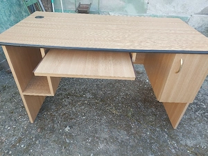 Birou de vânzare 