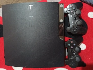 Vând ps 3 -stare bună 