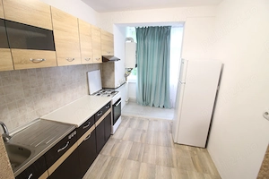 Ap. 2camere Micro 16, etajul 2, renovat, liber - imagine 3