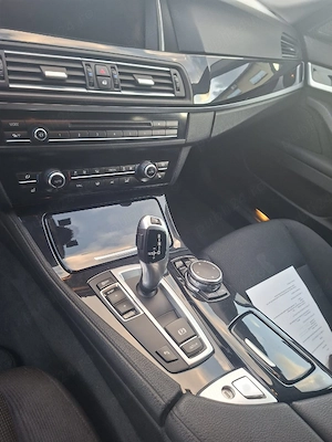 BMW 520d Facelift Luxury Line, automat, an 2017, foarte întreținută, revizii la reprezentanță BMW - imagine 9