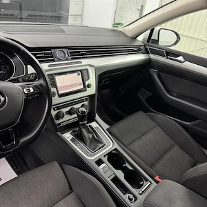 Volkswagen Passat B8  - imagine 9