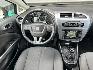 Seat Leon 2.0 Diesel 140 CP An 2012 - imagine 13