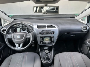 Seat Leon 2.0 Diesel 140 CP An 2012 - imagine 5