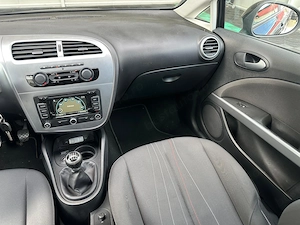 Seat Leon 2.0 Diesel 140 CP An 2012 - imagine 14