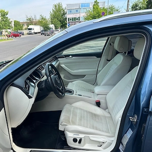 Volkswagen Passat 2.0 TDI DSG Highline - imagine 6