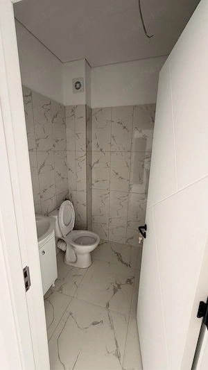 Inchiriere Apartament Str. Tineretului 35bis. 40mp utili. - imagine 3