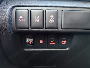 Mitsubishi Eclipse Cross. Plug in Hybrid 4X4.An2  km. - imagine 8