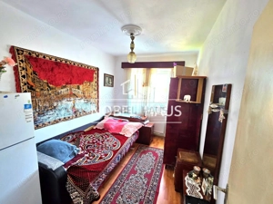 Apartament 2 camere, decomandat, etajul 4, zona Stadion - imagine 2