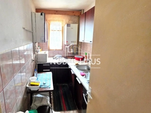 Apartament 2 camere, decomandat, etajul 4, zona Stadion - imagine 3