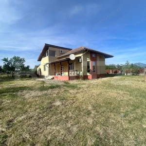 Casă individuală cu teren de 1.000 mp, 167 mp utili, ideală pentru familie - imagine 9