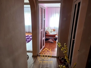 Apartament cu 3 camere in zona centrala - Filiasi - imagine 7