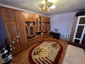 Apartament cu 3 camere in zona centrala - Filiasi - imagine 5