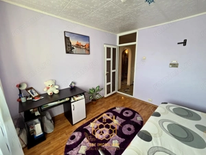 Apartament cu 3 camere in zona centrala - Filiasi - imagine 13