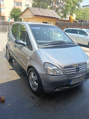 Dezmembrez Mercedes Benz clasa A 