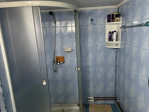 Casă de vânzare cu 3 camere - imagine 7