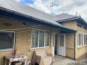Casă de vânzare cu 3 camere - imagine 8