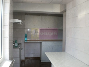 Apartament 3 camere pe bd Decebal - imagine 4