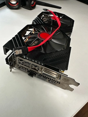 Placa video AMD XFX RX580 si sursa nJoy titan 600W
