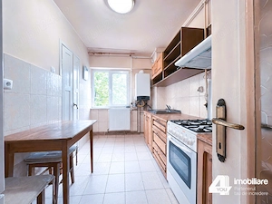 Apartament 2 camere Zona Boul Rosu , 70 mp, etajul 1 cu termoteca - imagine 4