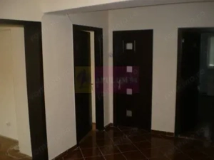 Apartament 3 camere pe bd Decebal - imagine 6