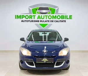 Renault Megane 1.6 16V 100 Authentique - imagine 2