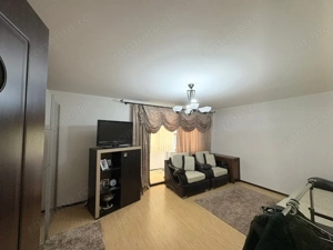 Apartament 2 camere, 61 mp, decomandat, etaj 1/4 , Cornitoiu - imagine 3