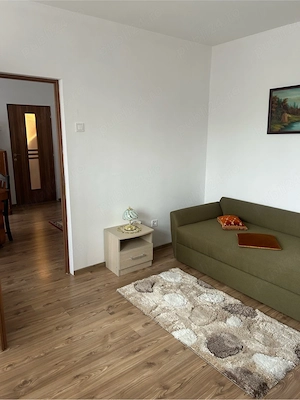 PROPRIETAR vând apartament 2 camere semidecomandat,ultracentral ( George Apostu ),Bacau. - imagine 4
