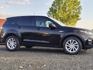 Land Rover Discovery Sport. An 2017. Euro 6. 146000 km. 4X4. - imagine 8