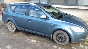 KIA CEED SW 1.4 an 2008, benzina - imagine 2