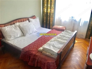 Apartament 4 camere 90 mp CETATE Bulevard Et.1 Boxa 2 Bai 2 Balcoane 2 Vederi