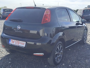 Fiat Punto. An 2017. Motor 900. benzină. Euro 6. 156000 km. - imagine 6