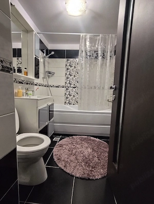 Apartament 3 camere cf 1 decomandat micro 4 - imagine 10