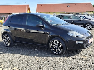 Fiat Punto. An 2017. Motor 900. benzină. Euro 6. 156000 km. - imagine 2